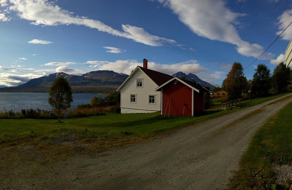 Bustad Larseng Exteriör bild